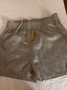 SKIMS Satin-Effect Elastic Waist Shorts -green